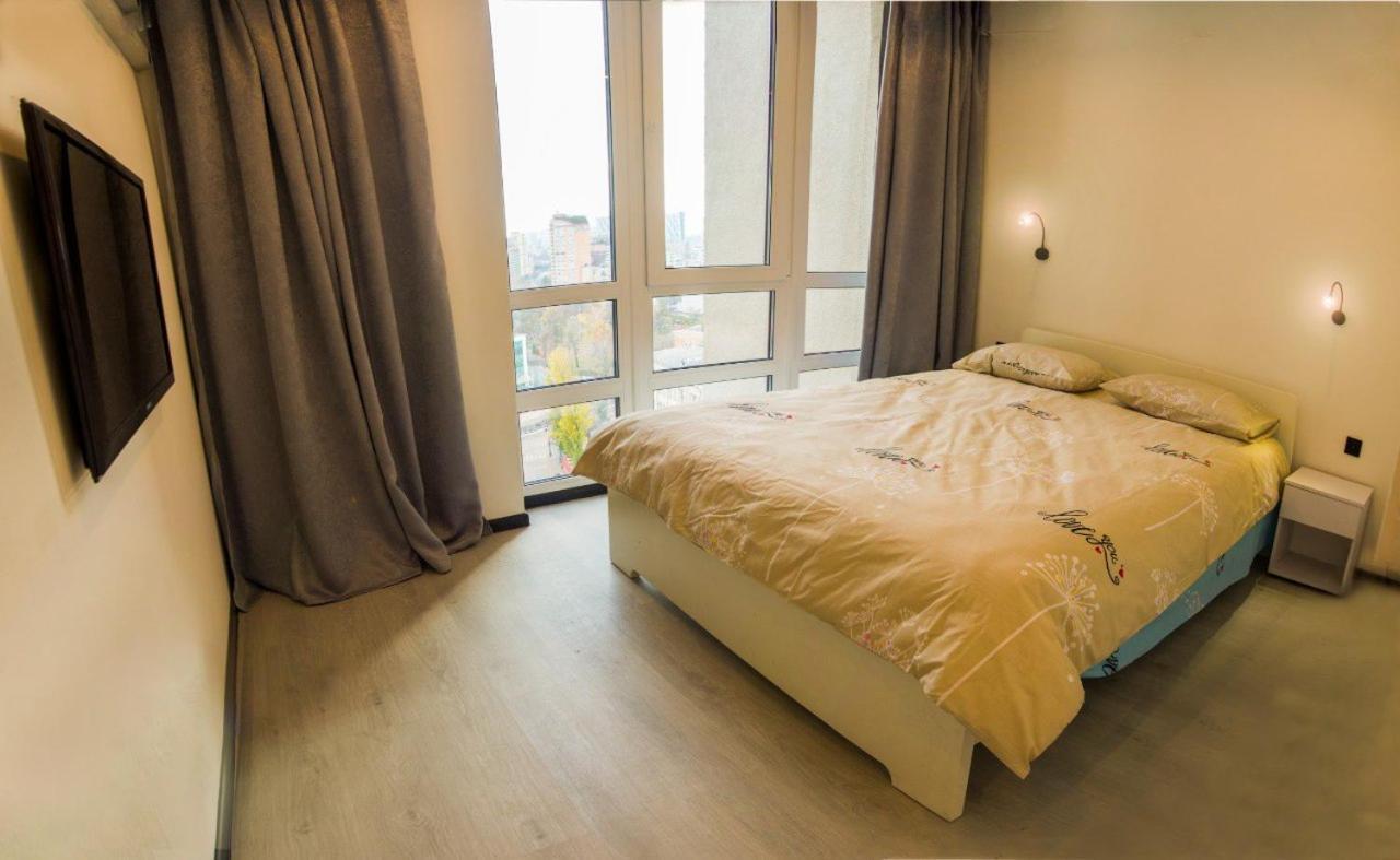 Апартаменты В Новострое Рядом С Центром Kiev Exterior foto
