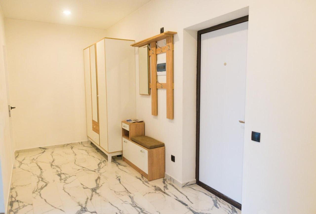 Апартаменты В Новострое Рядом С Центром Kiev Exterior foto